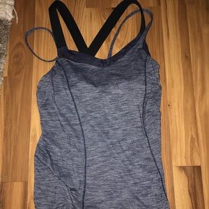 Lululemon never worn strappy tank/built in bra
